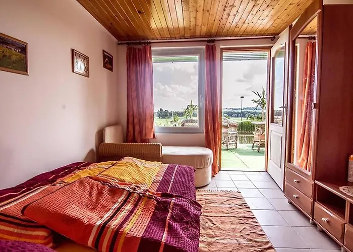 Tavirozsa Elmenypark Πανσιόν Igar